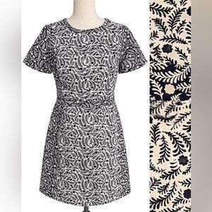 Boden thick cotton leaves print navy and white mini dress. 8P